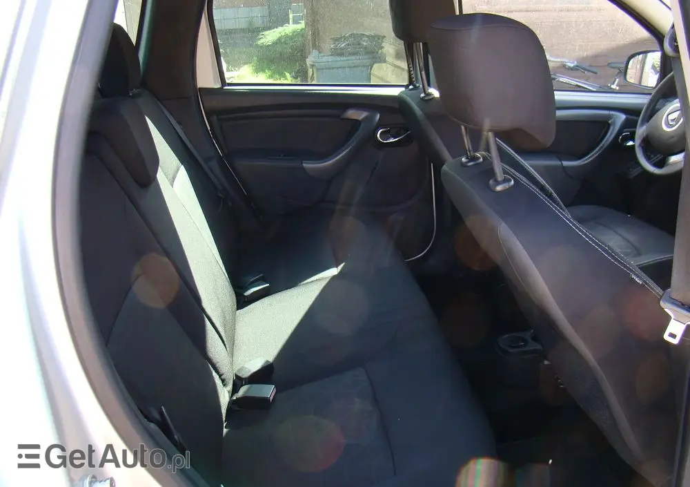 DACIA Duster 1.6 16V 4x2 Essentiel