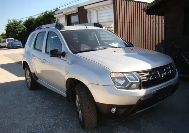 DACIA Duster 1.6 16V 4x2 Essentiel