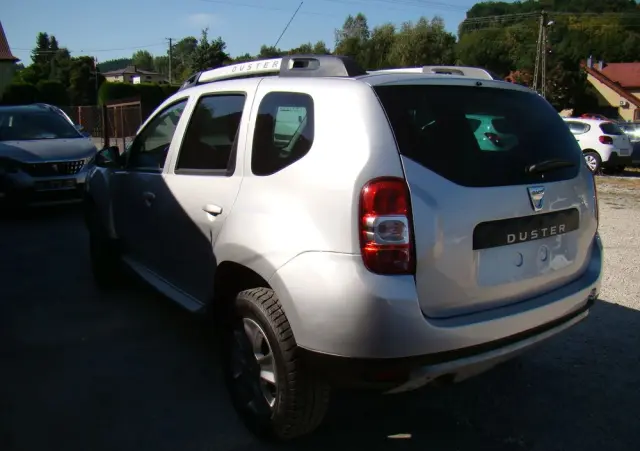 DACIA Duster 1.6 16V 4x2 Essentiel