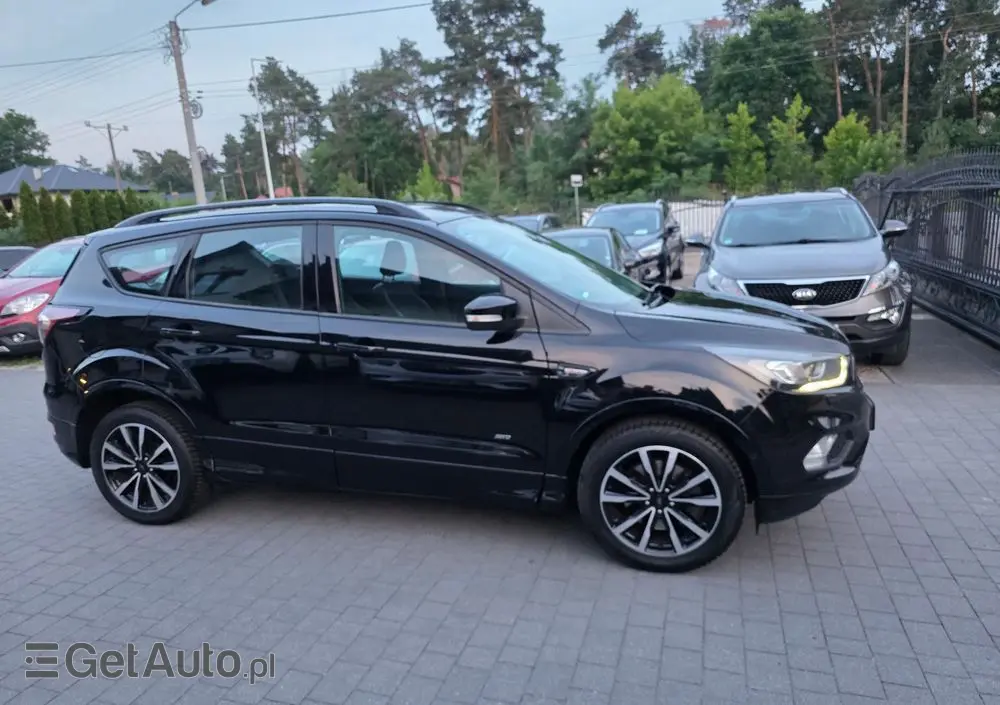 FORD Kuga 1.5 EcoBoost 4x4 ST-Line