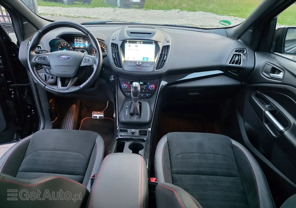 FORD Kuga 1.5 EcoBoost 4x4 ST-Line