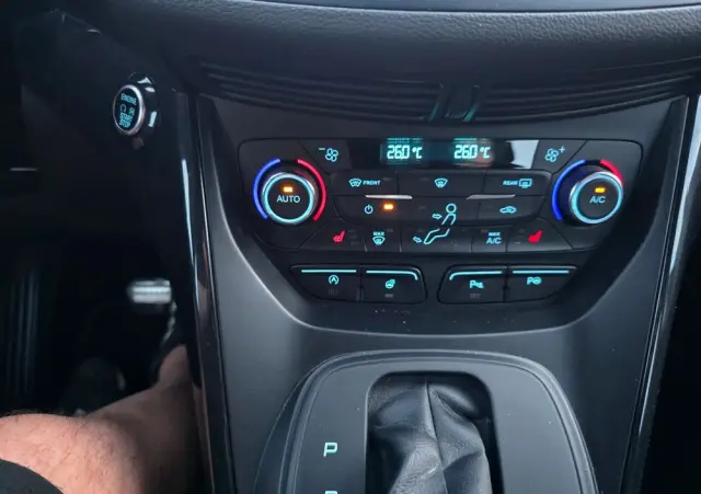 FORD Kuga 1.5 EcoBoost 4x4 ST-Line