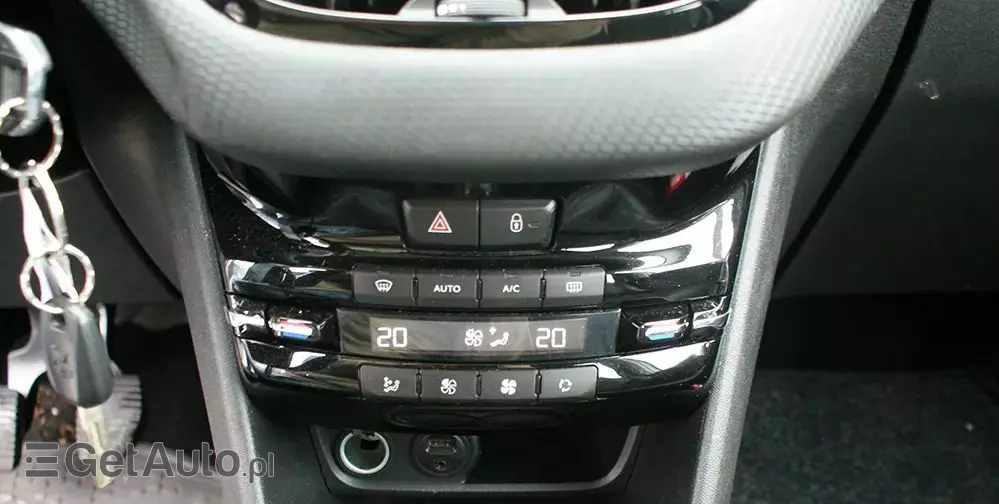 PEUGEOT 2008 1.6 VTi Allure