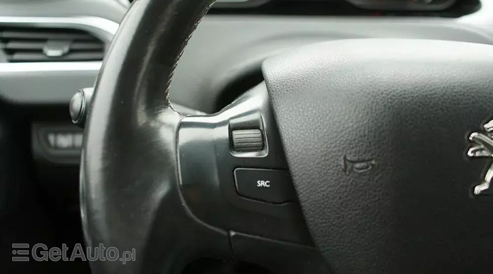 PEUGEOT 2008 1.6 VTi Allure