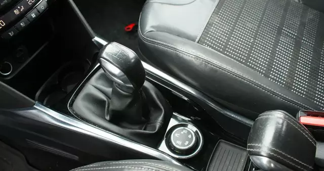 PEUGEOT 2008 1.6 VTi Allure