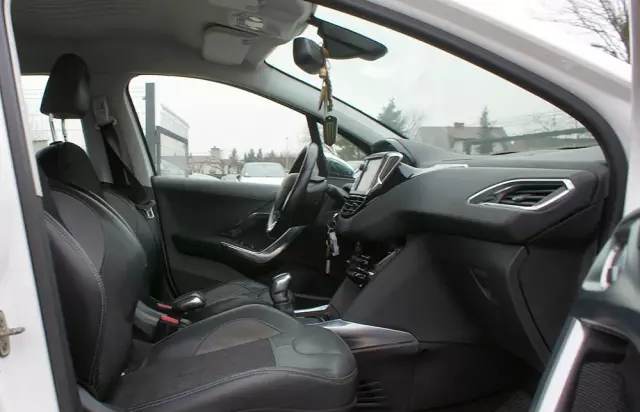 PEUGEOT 2008 1.6 VTi Allure