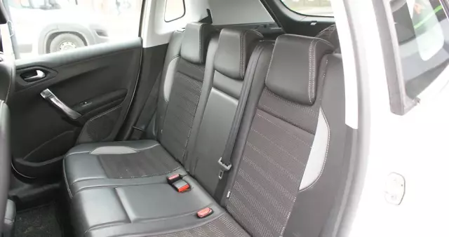 PEUGEOT 2008 1.6 VTi Allure