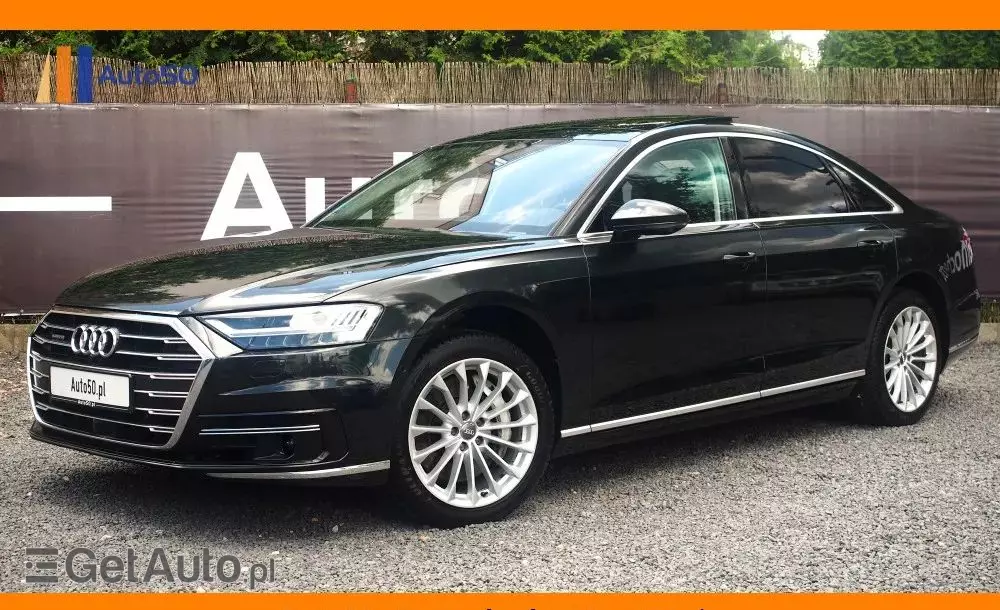 AUDI A8 