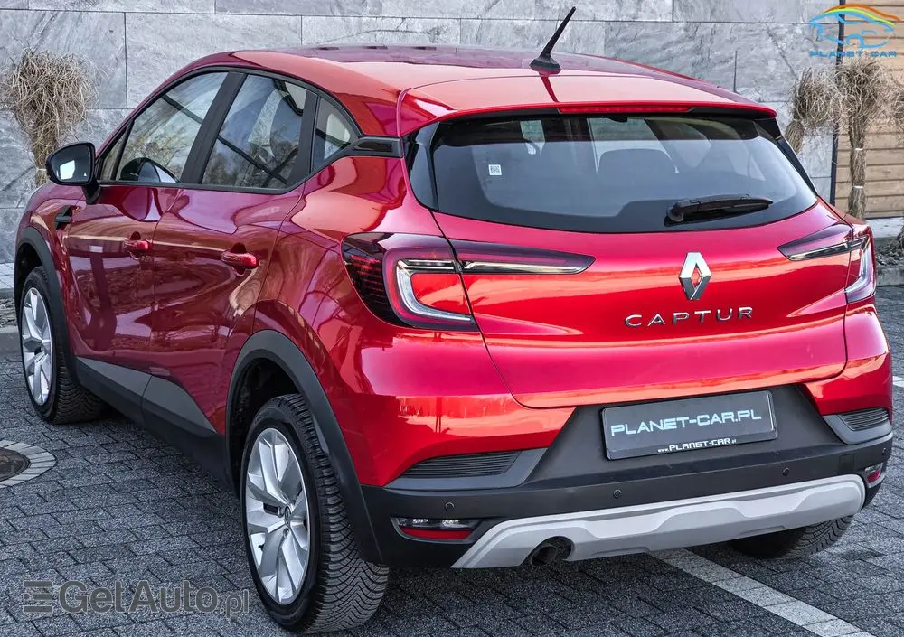 RENAULT Captur TCe 90 EXPERIENCE