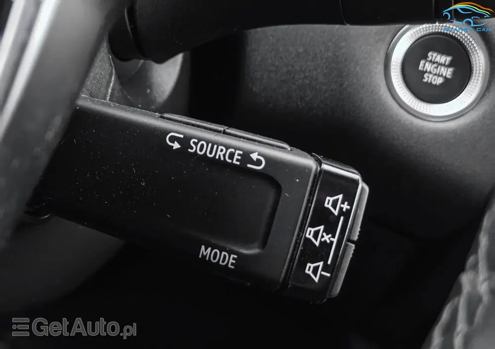 RENAULT Captur TCe 90 EXPERIENCE