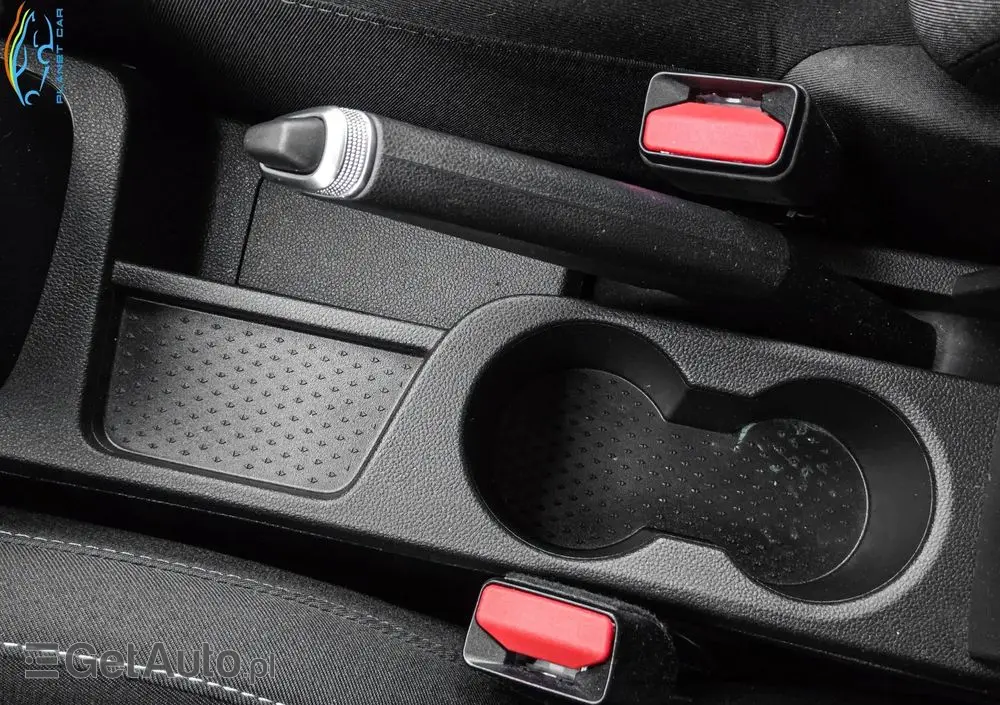 RENAULT Captur TCe 90 EXPERIENCE