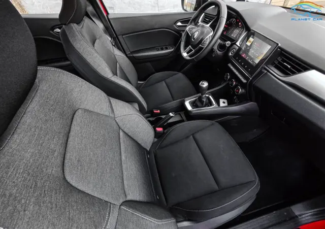 RENAULT Captur TCe 90 EXPERIENCE