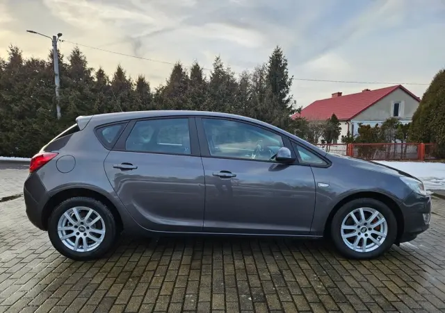 OPEL Astra 1.7 CDTI