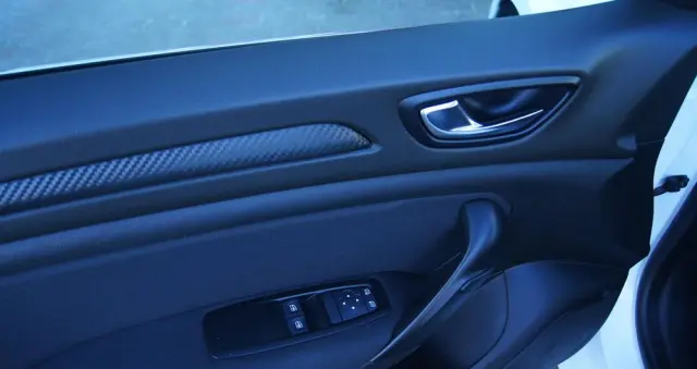 RENAULT Megane 1.2 Energy TCe Limited