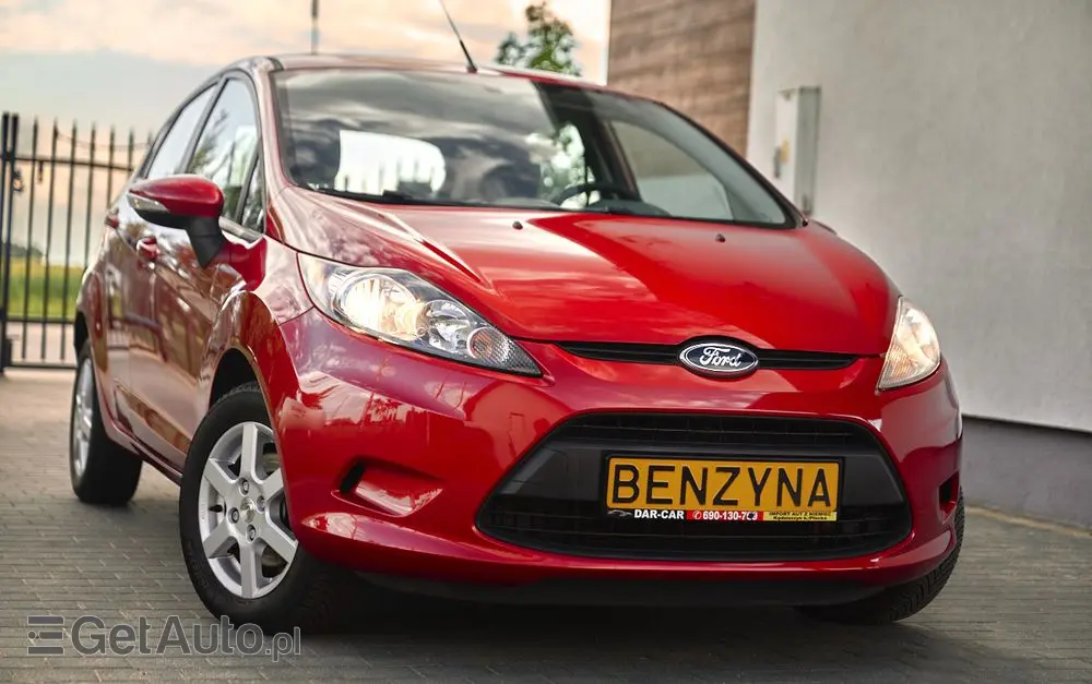 FORD Fiesta 1.25 Champions Edition