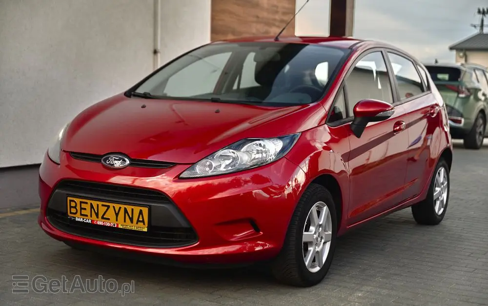 FORD Fiesta 1.25 Champions Edition