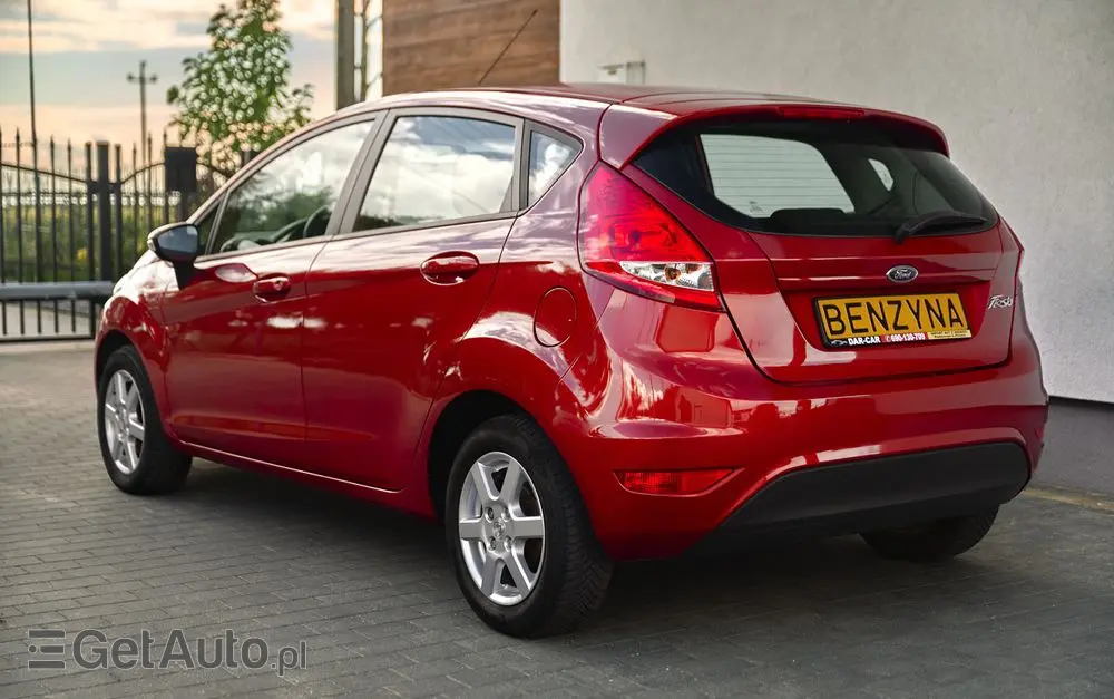FORD Fiesta 1.25 Champions Edition