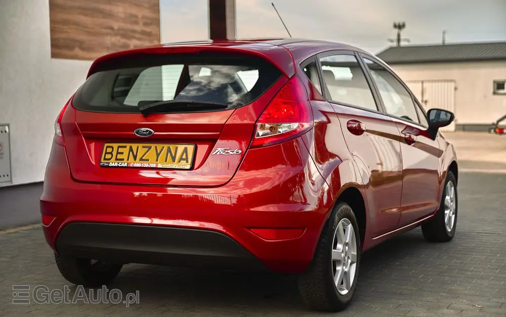 FORD Fiesta 1.25 Champions Edition