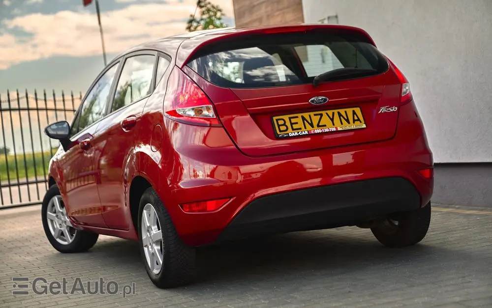 FORD Fiesta 1.25 Champions Edition