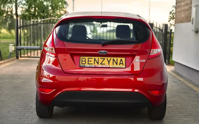 FORD Fiesta 1.25 Champions Edition