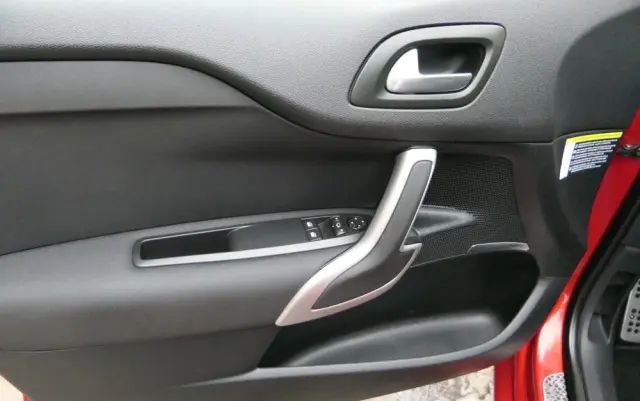 DS AUTOMOBILES DS 4 