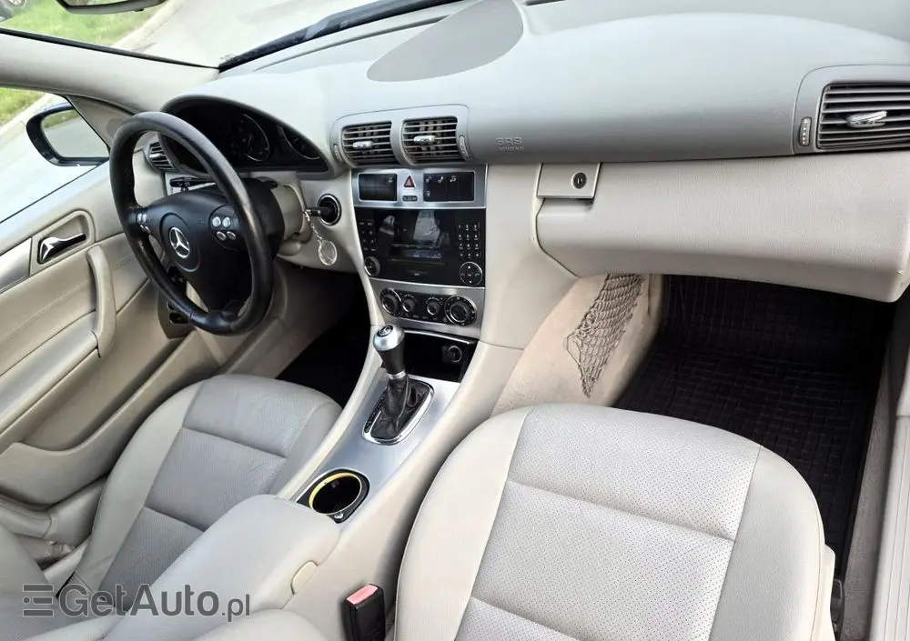MERCEDES-BENZ Klasa C 230 7G-TRONIC Avantgarde Sport Edition +