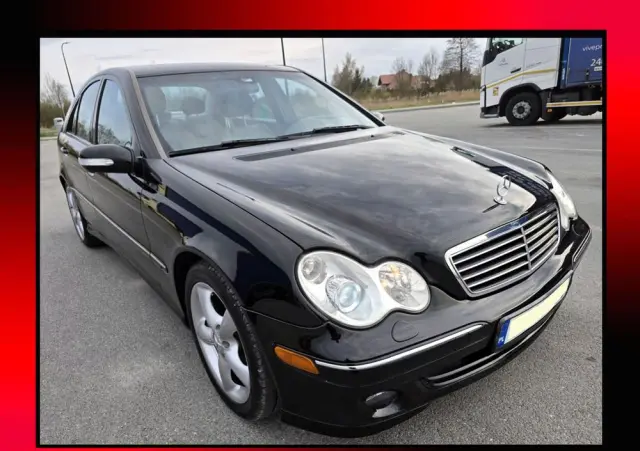 MERCEDES-BENZ Klasa C 230 7G-TRONIC Avantgarde Sport Edition +