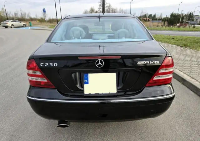 MERCEDES-BENZ Klasa C 230 7G-TRONIC Avantgarde Sport Edition +