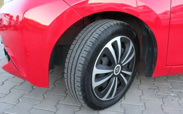 TOYOTA Aygo 1.0 VVT-i Sprint EU6