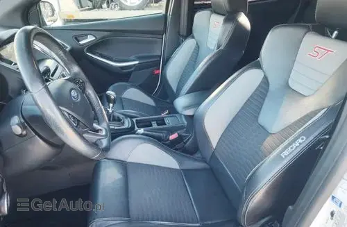 FORD Focus ST 