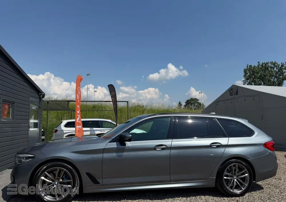 BMW Seria 5 530i xDrive M Sport Edition