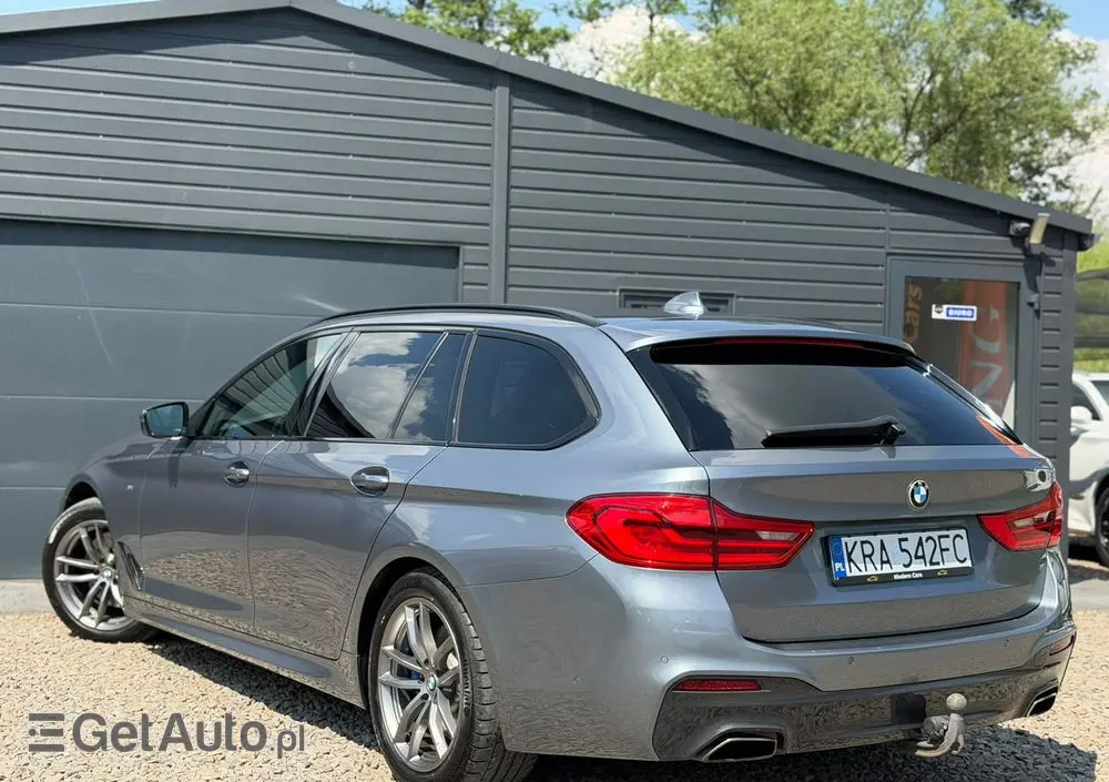 BMW Seria 5 530i xDrive M Sport Edition