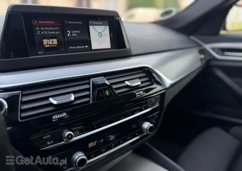 BMW Seria 5 530i xDrive M Sport Edition