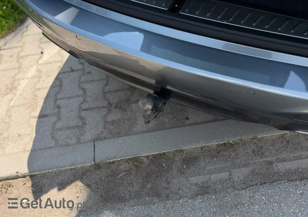 BMW Seria 5 530i xDrive M Sport Edition