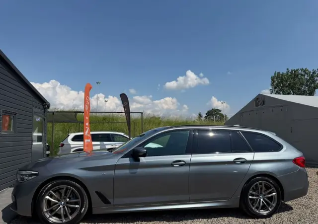 BMW Seria 5 530i xDrive M Sport Edition