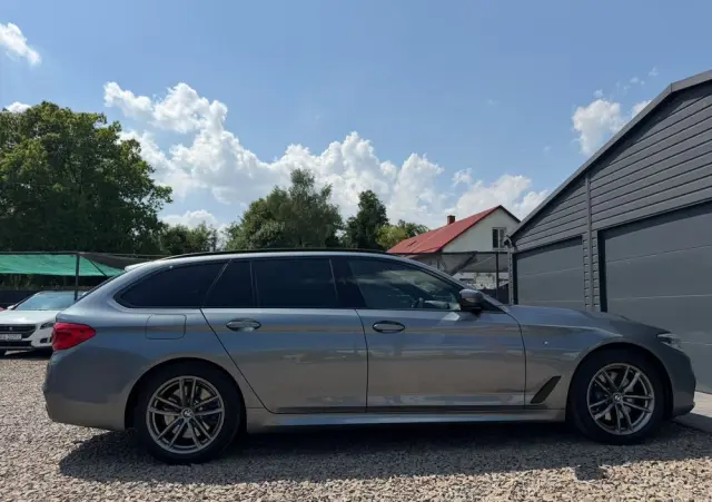 BMW Seria 5 530i xDrive M Sport Edition