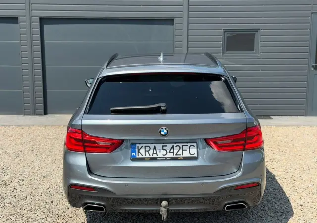 BMW Seria 5 530i xDrive M Sport Edition