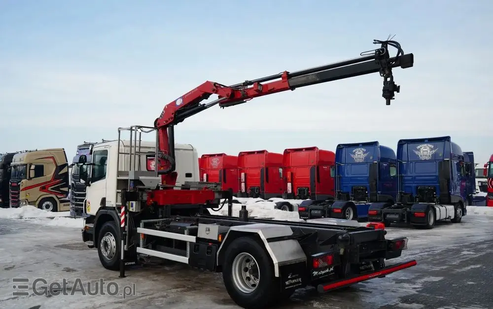 SCANIA P 250 / 4X2 / SIŁOWNIK DO WYWROTU /  + HDS HMF 635 K2 /  / MAX WYSÓW 7 M / STEROWANIE RADIOWE / ROTATOR /  EURO 6 