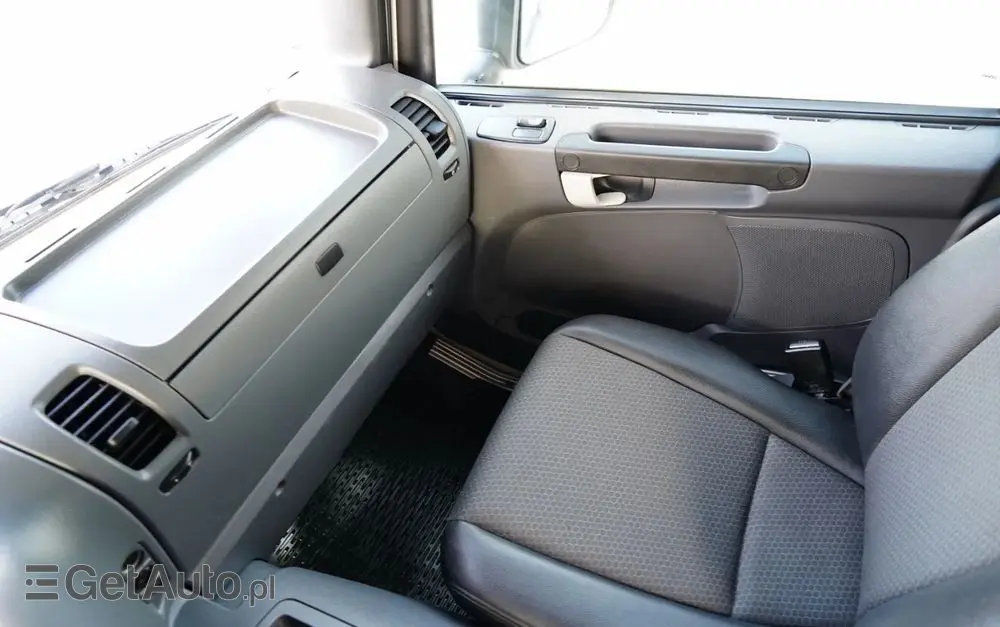 SCANIA P 250 / 4X2 / SIŁOWNIK DO WYWROTU /  + HDS HMF 635 K2 /  / MAX WYSÓW 7 M / STEROWANIE RADIOWE / ROTATOR /  EURO 6 