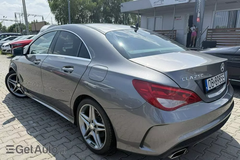 MERCEDES-BENZ CLA 250 7G-DCT AMG Line