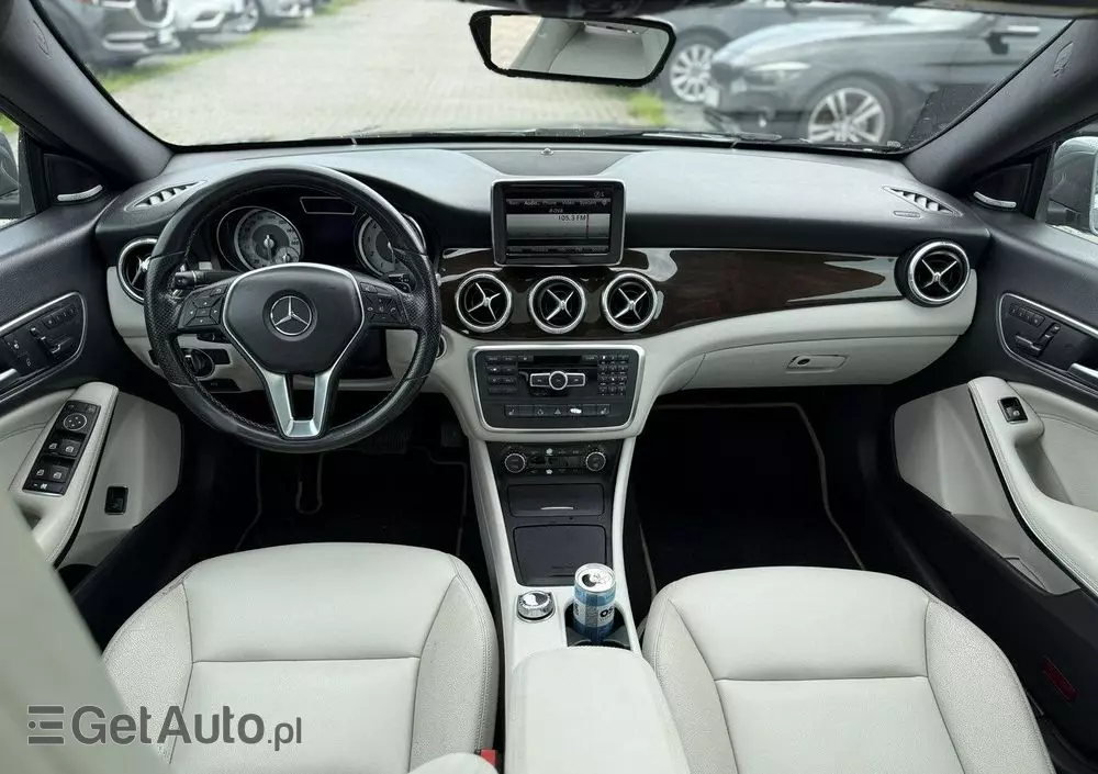 MERCEDES-BENZ CLA 250 7G-DCT AMG Line