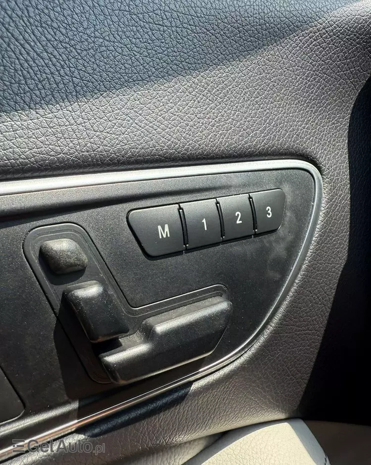 MERCEDES-BENZ CLA 250 7G-DCT AMG Line