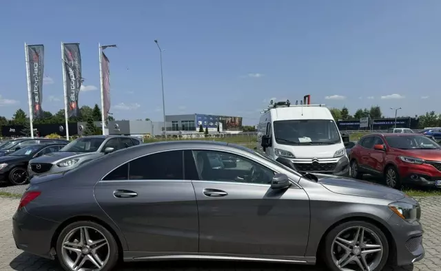 MERCEDES-BENZ CLA 250 7G-DCT AMG Line