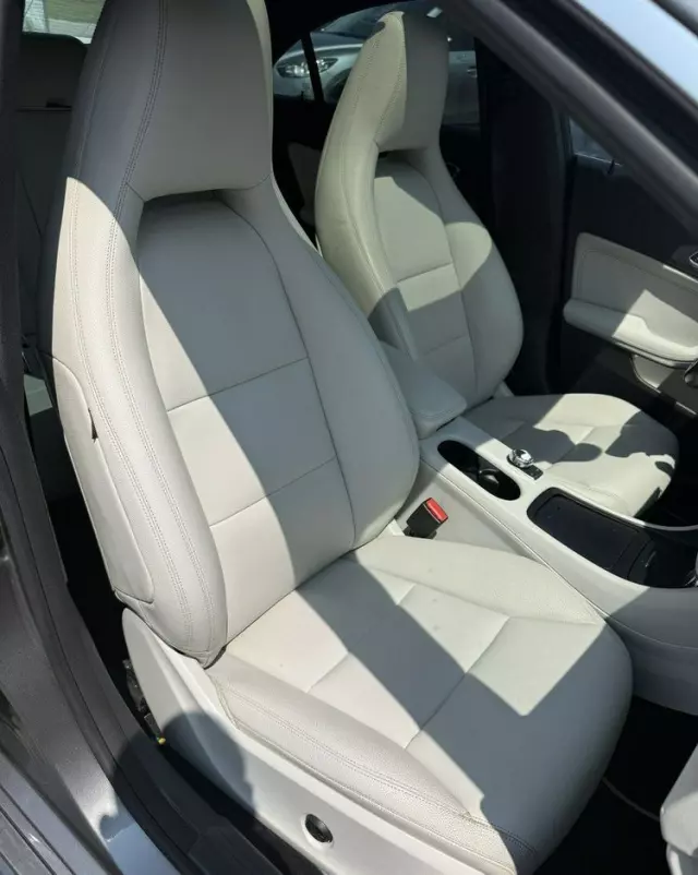 MERCEDES-BENZ CLA 250 7G-DCT AMG Line