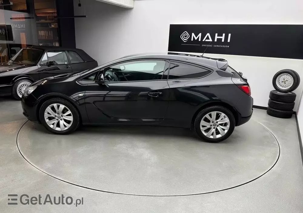 OPEL Astra GTC 1.4 Turbo
