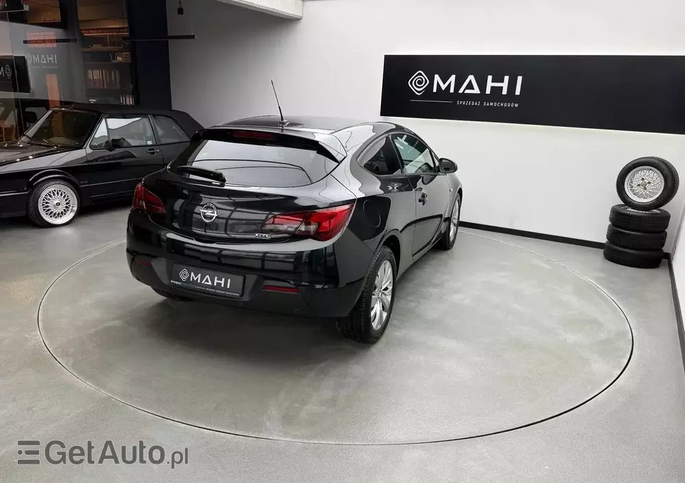 OPEL Astra GTC 1.4 Turbo