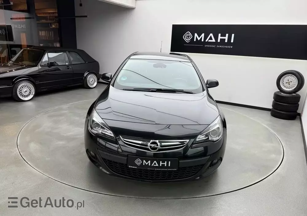 OPEL Astra GTC 1.4 Turbo