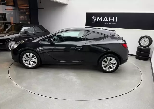 OPEL Astra GTC 1.4 Turbo