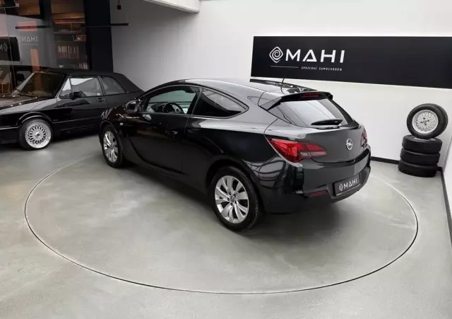 OPEL Astra GTC 1.4 Turbo