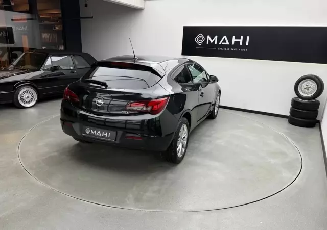 OPEL Astra GTC 1.4 Turbo